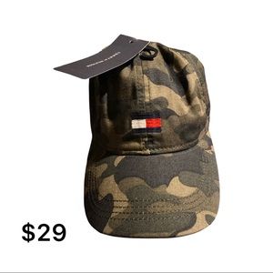 Tommy Hilfiger Hat